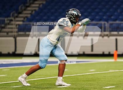 Thumbnail 2 in Harlan vs. Steele (UIL 6A Division II Region 4 Semifinal) photogallery.