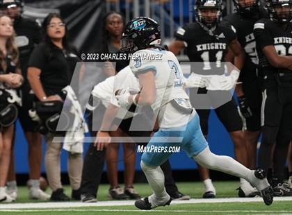 Thumbnail 3 in Harlan vs. Steele (UIL 6A Division II Region 4 Semifinal) photogallery.