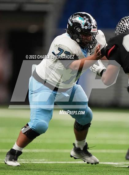 Thumbnail 2 in Harlan vs. Steele (UIL 6A Division II Region 4 Semifinal) photogallery.