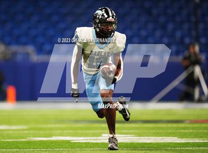 Thumbnail 1 in Harlan vs. Steele (UIL 6A Division II Region 4 Semifinal) photogallery.