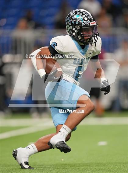 Thumbnail 1 in Harlan vs. Steele (UIL 6A Division II Region 4 Semifinal) photogallery.