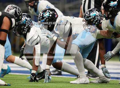 Thumbnail 1 in Harlan vs. Steele (UIL 6A Division II Region 4 Semifinal) photogallery.
