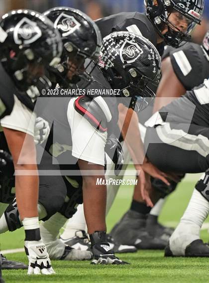 Thumbnail 3 in Harlan vs. Steele (UIL 6A Division II Region 4 Semifinal) photogallery.