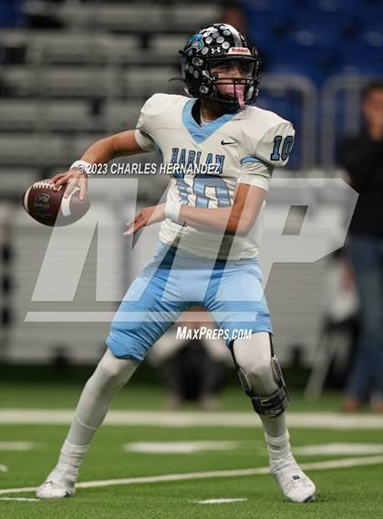 Thumbnail 3 in Harlan vs. Steele (UIL 6A Division II Region 4 Semifinal) photogallery.