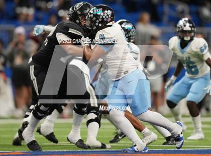 Thumbnail 2 in Harlan vs. Steele (UIL 6A Division II Region 4 Semifinal) photogallery.