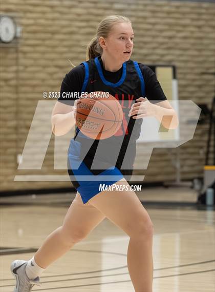 Thumbnail 2 in Analy vs Branson (Scrimmage) photogallery.