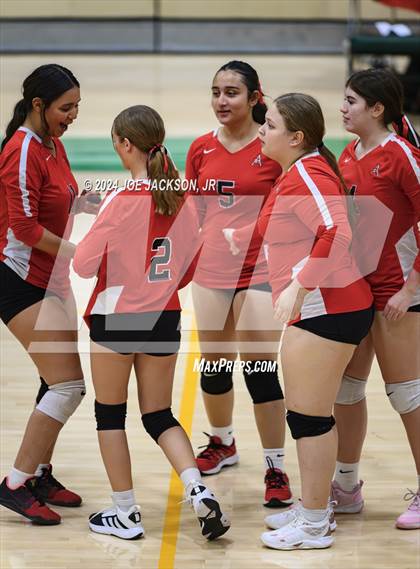 Thumbnail 3 in Santa Rita vs St Augustine photogallery.