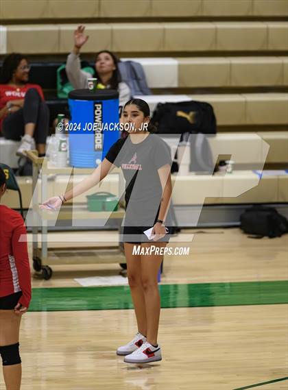 Thumbnail 3 in Santa Rita vs St Augustine photogallery.