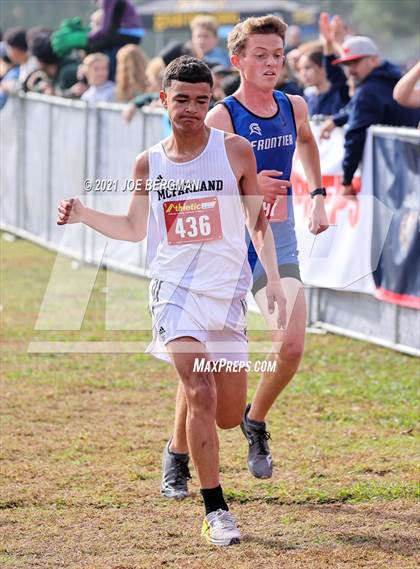 Thumbnail 3 in CIF Central Section Cross Country Championships (Boys D3 Race) photogallery.