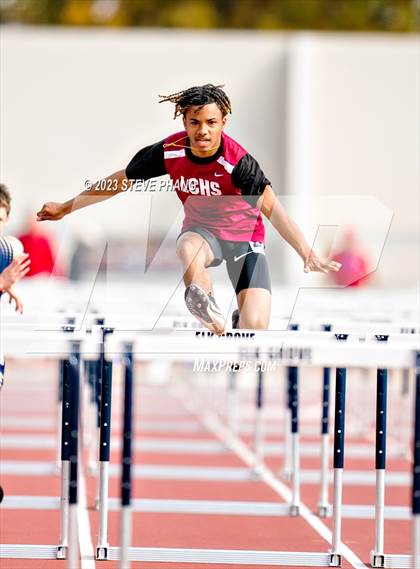 Thumbnail 1 in Herd Roundup @ Elk Boys Hurdles photogallery.