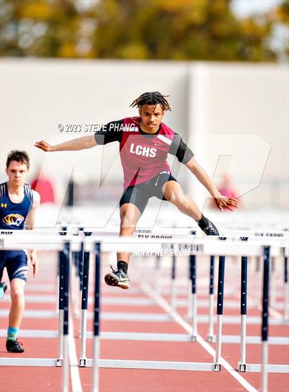 Thumbnail 2 in Herd Roundup @ Elk Boys Hurdles photogallery.