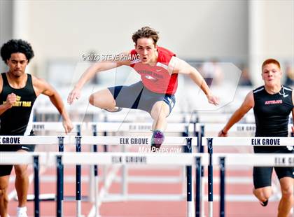 Thumbnail 2 in Herd Roundup @ Elk Boys Hurdles photogallery.