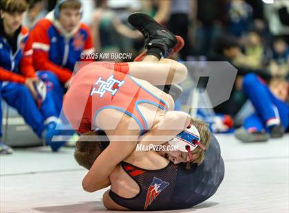 Thumbnail 2 in Hoover vs Independence (WV Army National Guard Duals) photogallery.