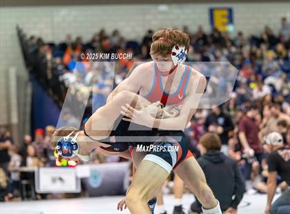 Thumbnail 1 in Hoover vs Independence (WV Army National Guard Duals) photogallery.