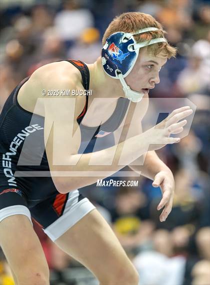 Thumbnail 2 in Hoover vs Independence (WV Army National Guard Duals) photogallery.