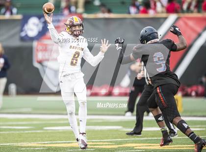 Thumbnail 2 in Davison vs. Southfield Arts & Tech photogallery.