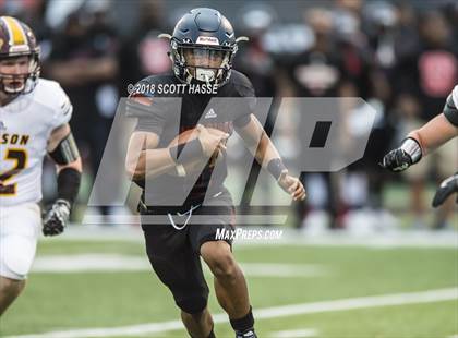 Thumbnail 2 in Davison vs. Southfield Arts & Tech photogallery.