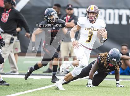 Thumbnail 1 in Davison vs. Southfield Arts & Tech photogallery.