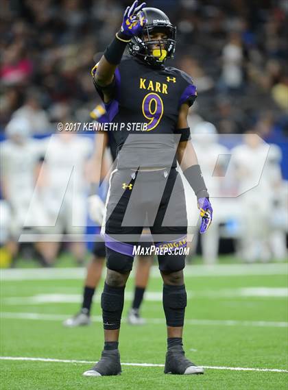 Thumbnail 1 in Lakeshore vs. Edna Karr (LHSAA 4A Final)  photogallery.