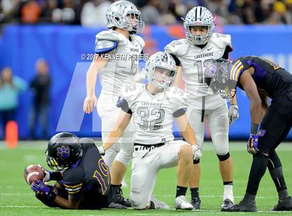Thumbnail 2 in Lakeshore vs. Edna Karr (LHSAA 4A Final)  photogallery.