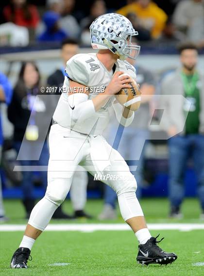 Thumbnail 3 in Lakeshore vs. Edna Karr (LHSAA 4A Final)  photogallery.
