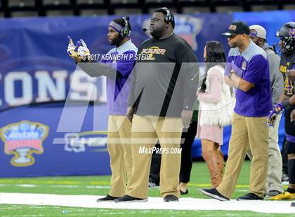 Thumbnail 3 in Lakeshore vs. Edna Karr (LHSAA 4A Final)  photogallery.