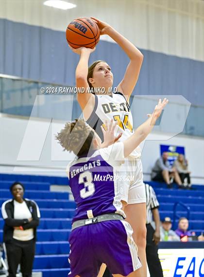 Thumbnail 2 in Muncie Central @ Delta photogallery.