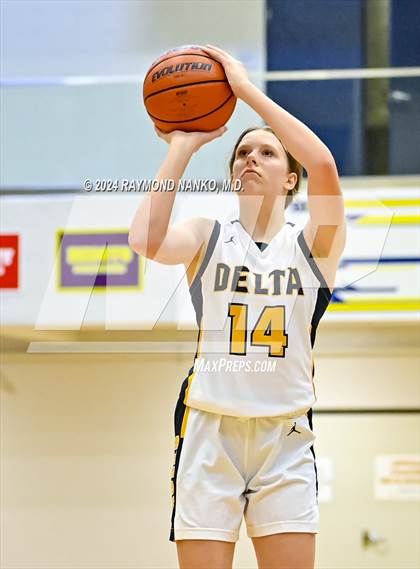 Thumbnail 2 in Muncie Central @ Delta photogallery.