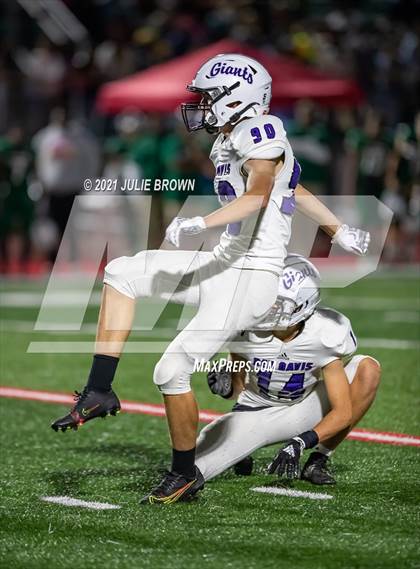Thumbnail 2 in Ben Davis @ Lawrence North photogallery.