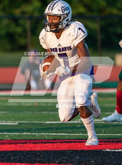 Thumbnail 2 in Ben Davis @ Lawrence North photogallery.