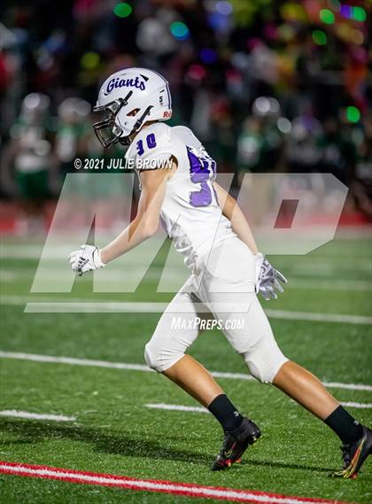 Thumbnail 3 in Ben Davis @ Lawrence North photogallery.