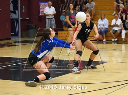 Thumbnail 3 in El Dorado @ Woodcreek photogallery.