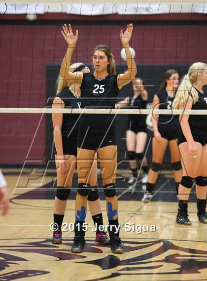 Thumbnail 2 in El Dorado @ Woodcreek photogallery.