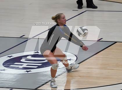 Thumbnail 2 in Castle vs. Yorktown (Bulldog Challenge) photogallery.