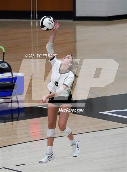Thumbnail 3 in Castle vs. Yorktown (Bulldog Challenge) photogallery.