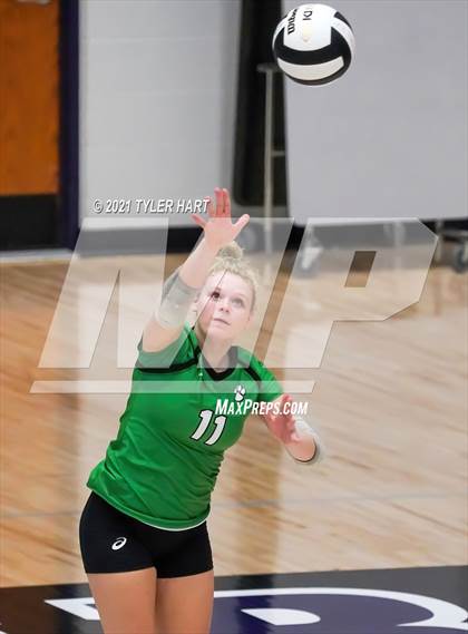 Thumbnail 3 in Castle vs. Yorktown (Bulldog Challenge) photogallery.