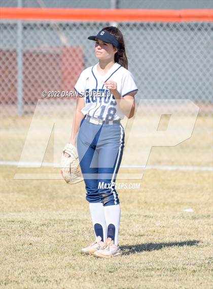 Thumbnail 1 in Cactus vs. Mountain Pointe (Dobson/Westwood Invitational) photogallery.