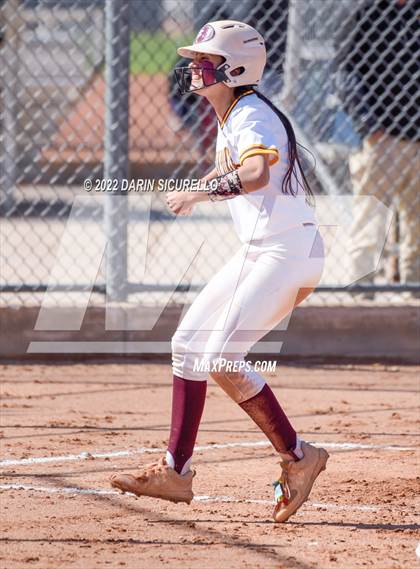 Thumbnail 1 in Cactus vs. Mountain Pointe (Dobson/Westwood Invitational) photogallery.