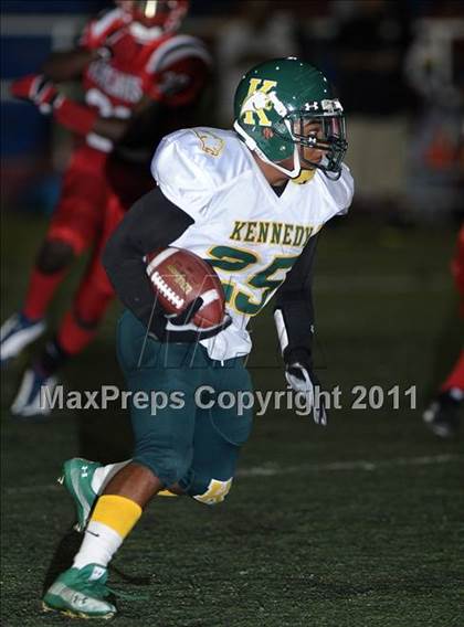 Thumbnail 3 in Kennedy @ Highlands photogallery.