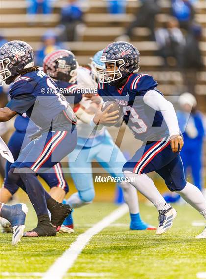 Thumbnail 1 in Strom Thurmond vs Hampton County (SCHSL 2A Final) photogallery.