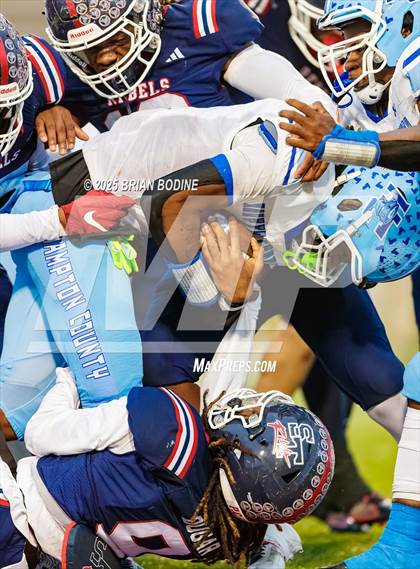 Thumbnail 1 in Strom Thurmond vs Hampton County (SCHSL 2A Final) photogallery.