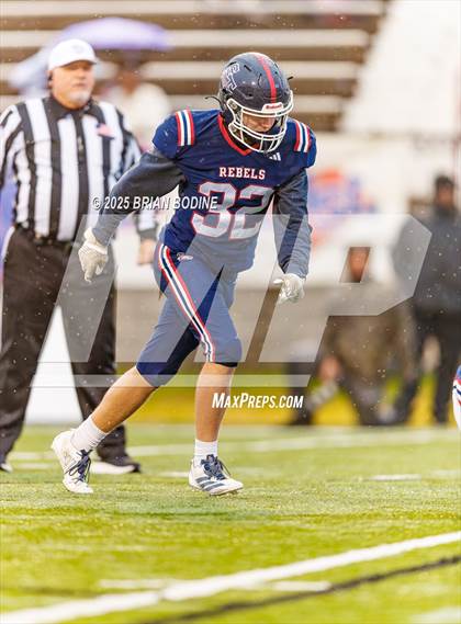 Thumbnail 3 in Strom Thurmond vs Hampton County (SCHSL 2A Final) photogallery.