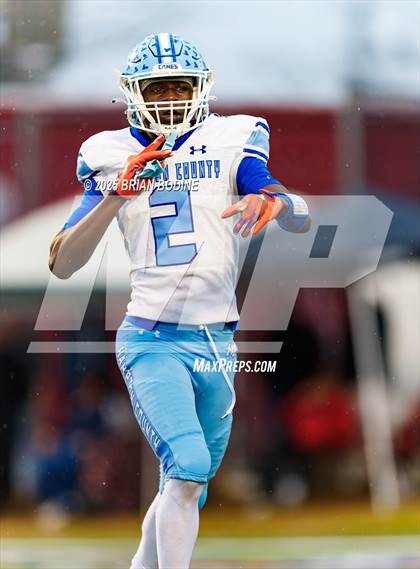 Thumbnail 2 in Strom Thurmond vs Hampton County (SCHSL 2A Final) photogallery.