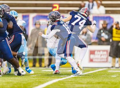 Thumbnail 1 in Strom Thurmond vs Hampton County (SCHSL 2A Final) photogallery.