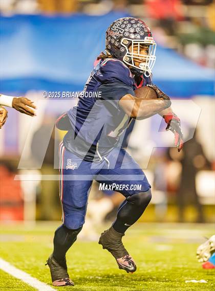 Thumbnail 3 in Strom Thurmond vs Hampton County (SCHSL 2A Final) photogallery.