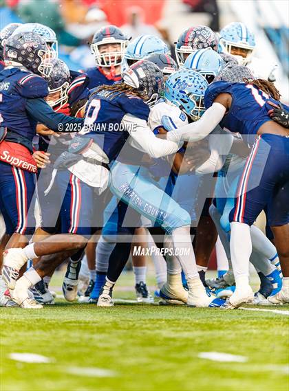 Thumbnail 1 in Strom Thurmond vs Hampton County (SCHSL 2A Final) photogallery.