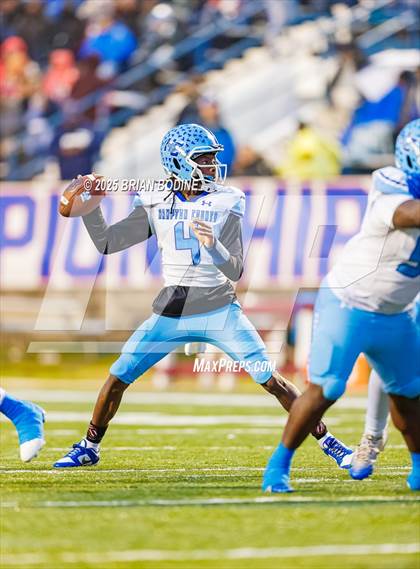 Thumbnail 2 in Strom Thurmond vs Hampton County (SCHSL 2A Final) photogallery.