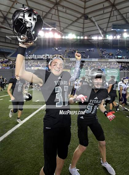 Thumbnail 2 in Union vs. Lake Stevens (WIAA 4A Final)  photogallery.