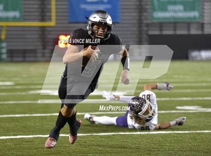 Thumbnail 2 in Union vs. Lake Stevens (WIAA 4A Final)  photogallery.