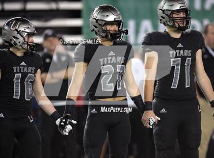 Thumbnail 1 in Union vs. Lake Stevens (WIAA 4A Final)  photogallery.